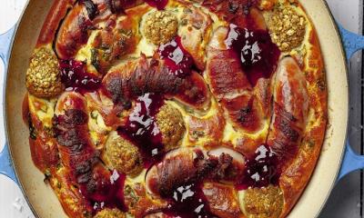 Pigs-in-blankets toad in the hole