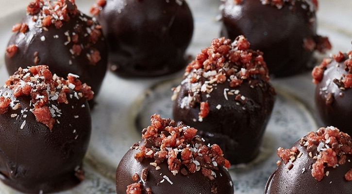 Dessert Recipes - Chocolate mousse with cherry ripe truffles