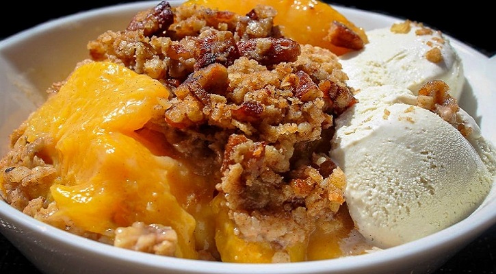 Peach Crumble