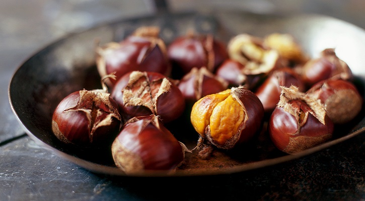 Roast chestnuts